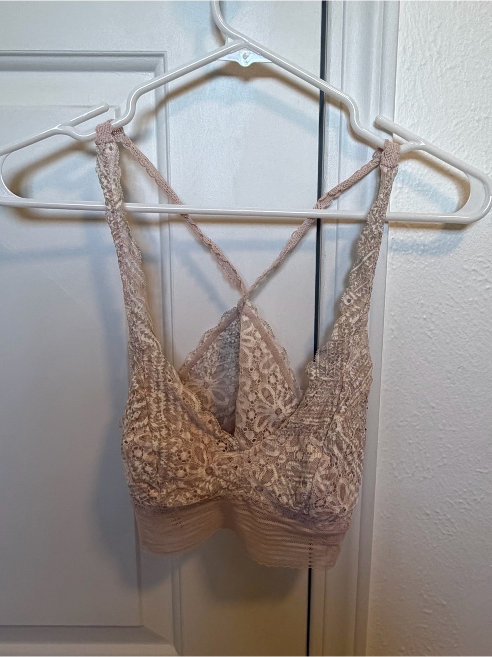 Victoria’s Secret Lace Bralette in Dusty Rose